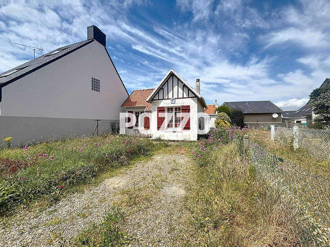 Maison à AGON-COUTAINVILLE