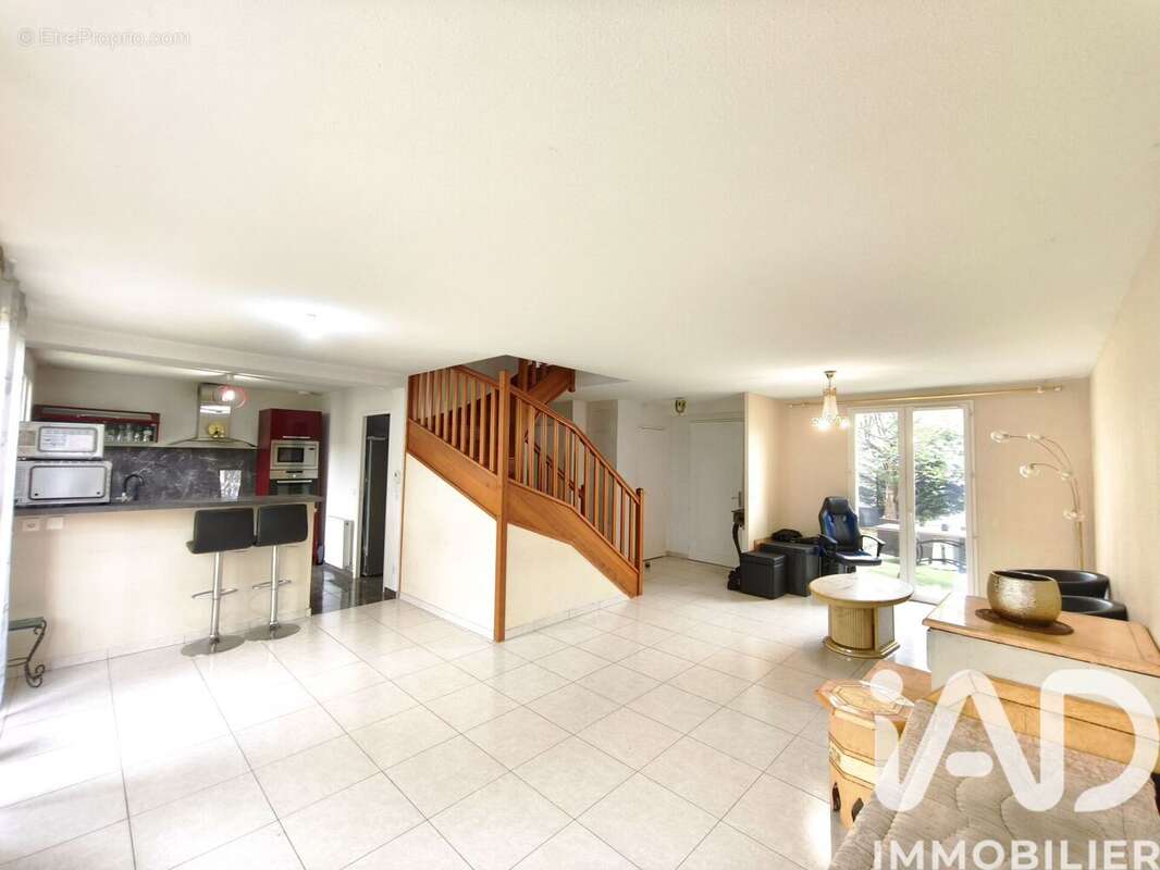 Photo 8 - Maison à LE CENDRE