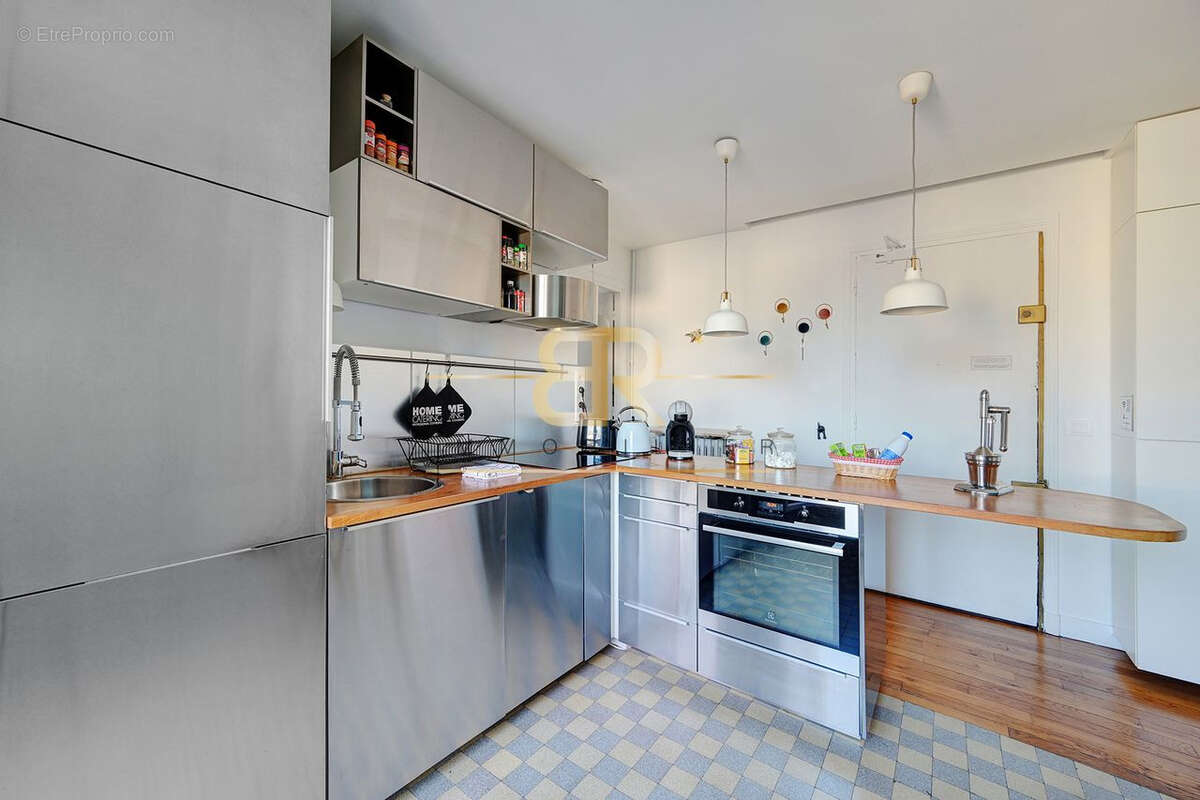 Appartement à ISSY-LES-MOULINEAUX