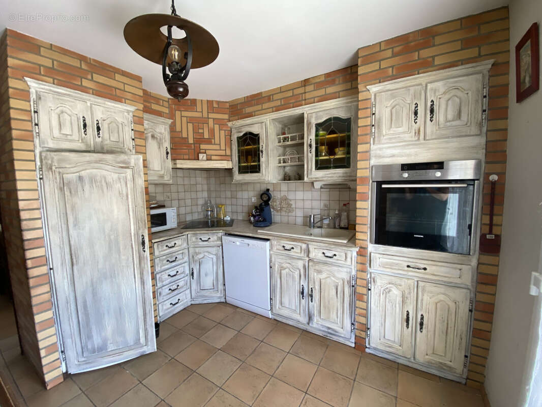 Ensemble immobilier composé de deux appartements T4   Grisolles - photo 8
