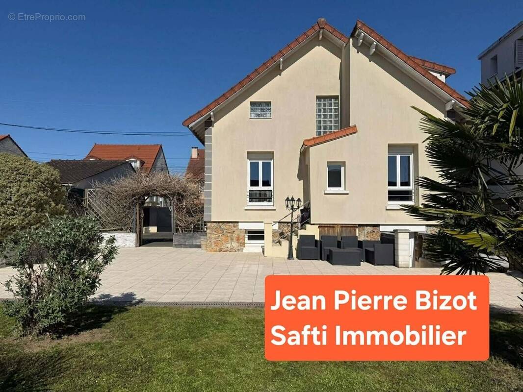 Photo 1 - Maison à MORANGIS