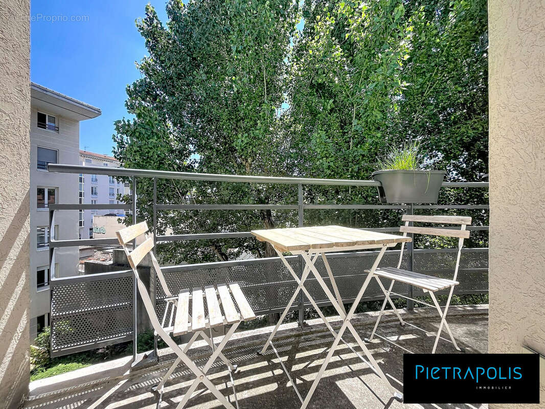 Appartement à LYON-7E