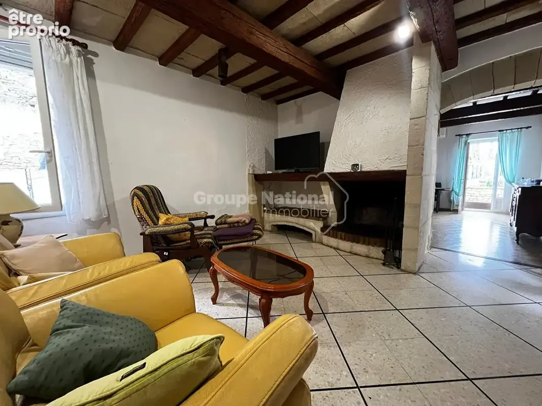Maison 3 chambres, jardin et dépendance au coeur du village - photo 5