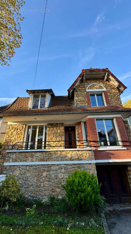 Maison à ENGHIEN-LES-BAINS