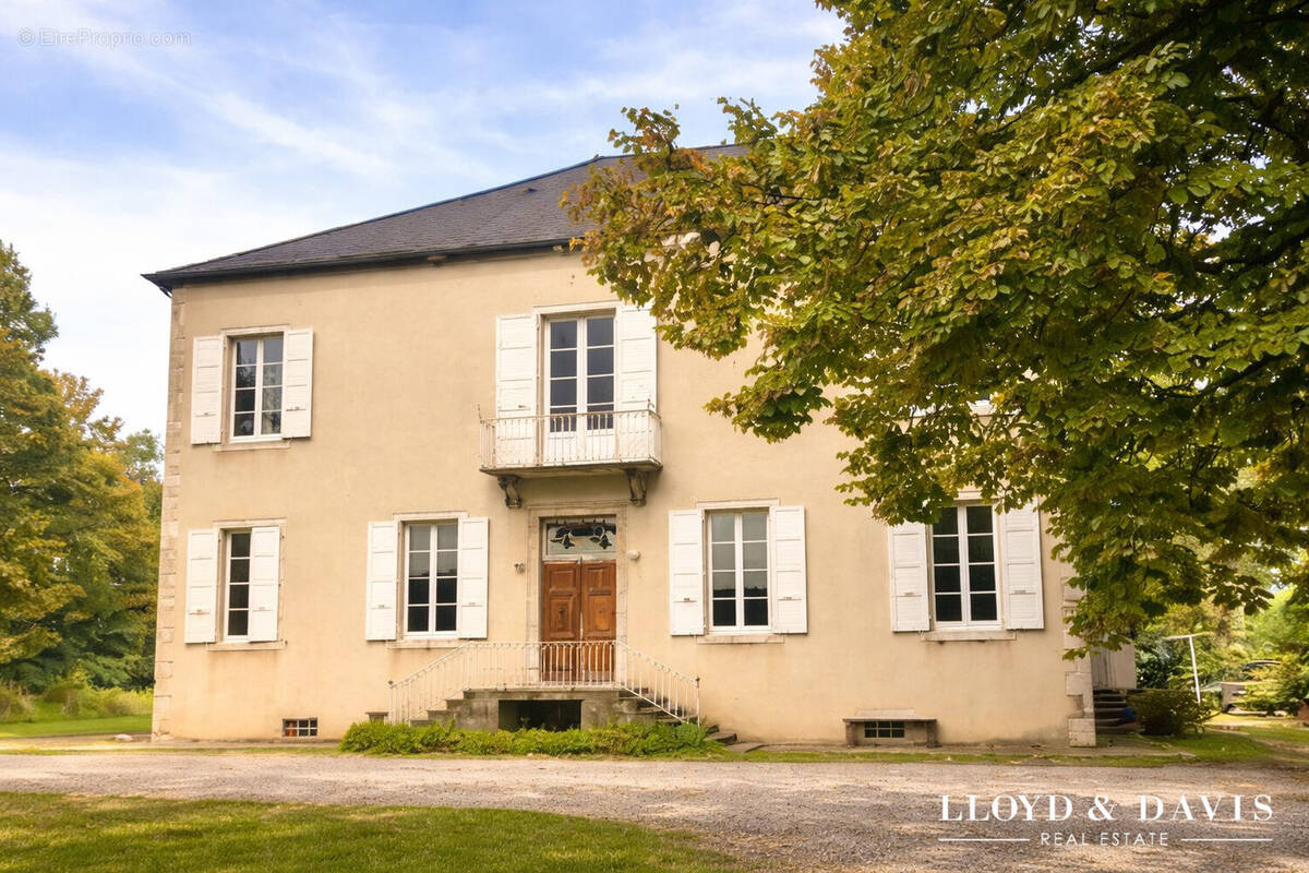 Maison à SAINTE-HELENE-DU-LAC