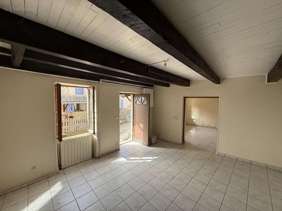 Maison à BEAUCHASTEL