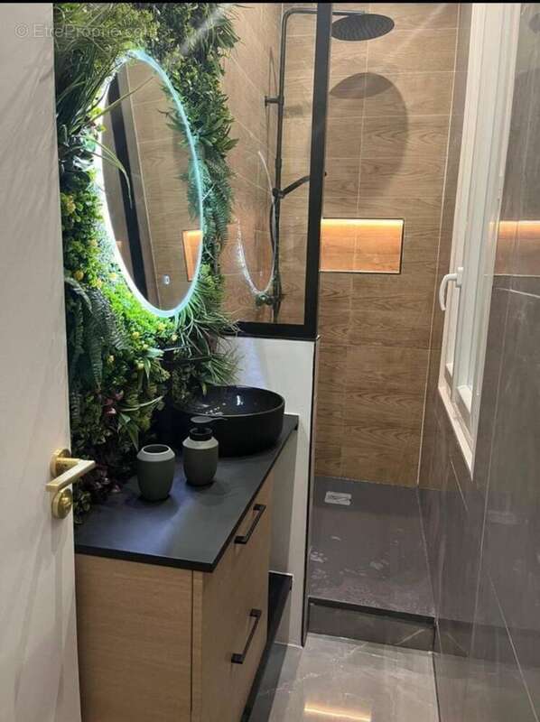 Photo 6 - Appartement à MARSEILLE-2E