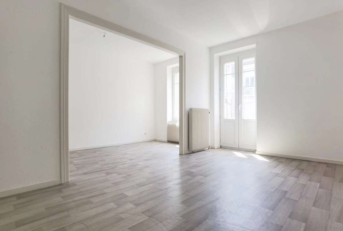 Appartement 4 pièces - Balcon 81 m² - photo 2