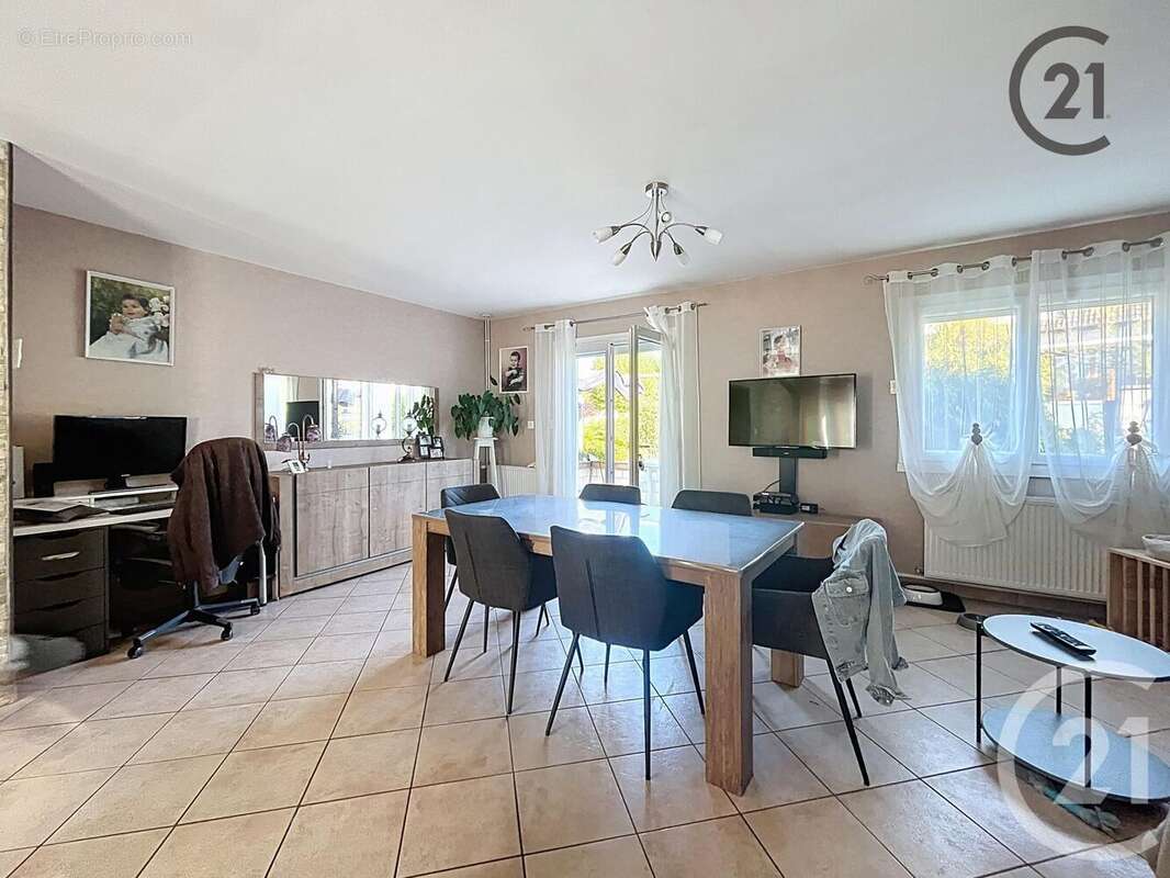 Maison à SAINT-GEORGES-SUR-BAULCHE