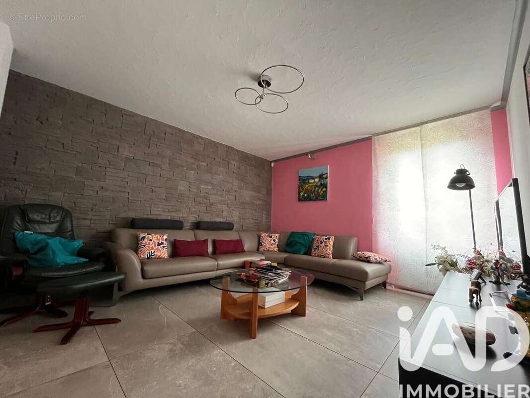 Photo 9 - Maison à MERCUROL