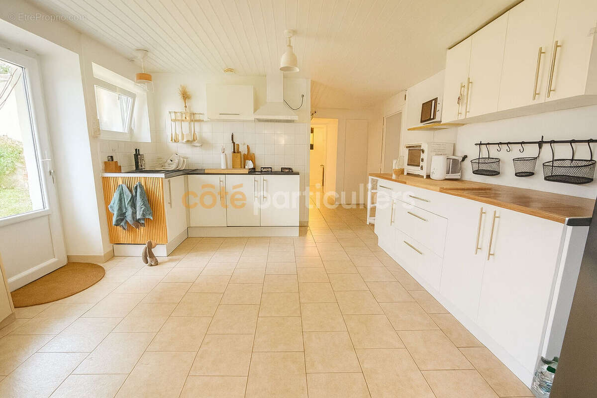 Maison à CHAILLE-LES-MARAIS