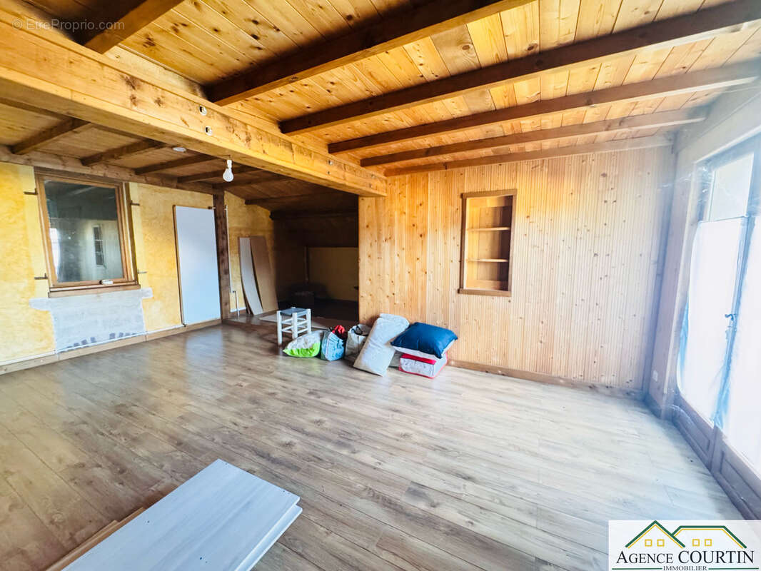 Ensemble immobilier - photo 13