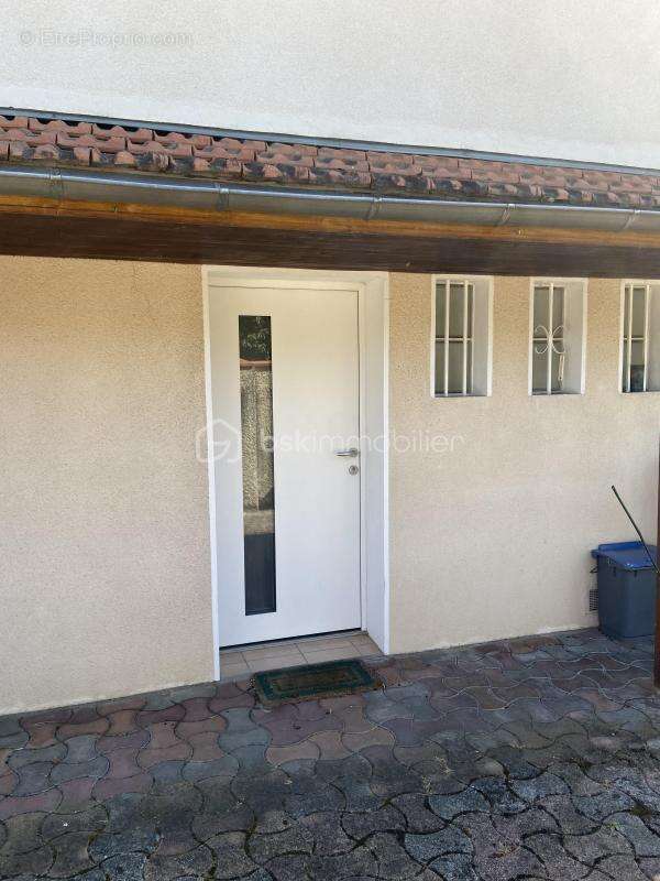 Maison  avec piscine à vendre : Profitez de l'évasion en ville ! - photo 5