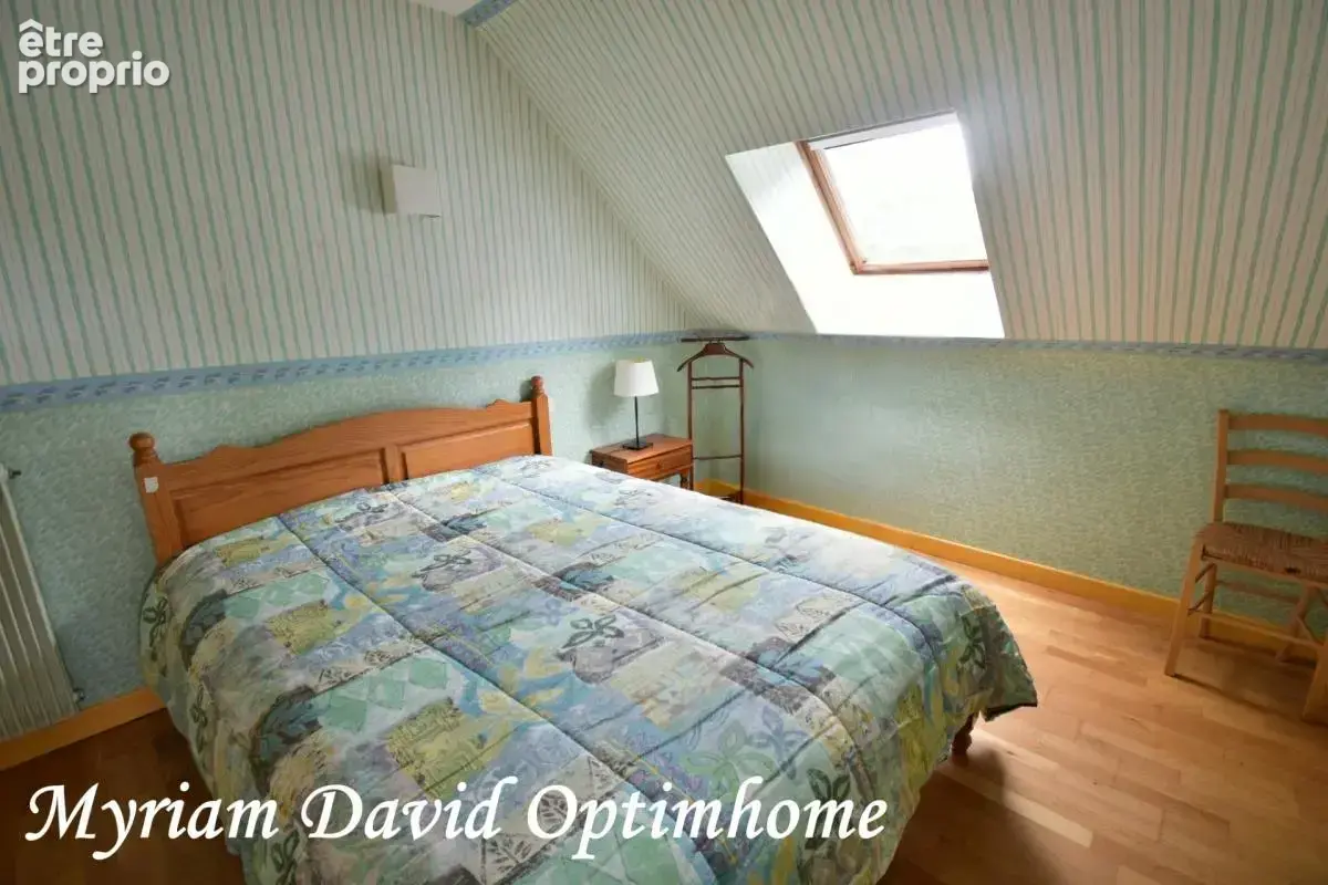 Maison longère 128 m² avec dépendance 75 m² et terrain 2,5 ha Glomel - photo 13
