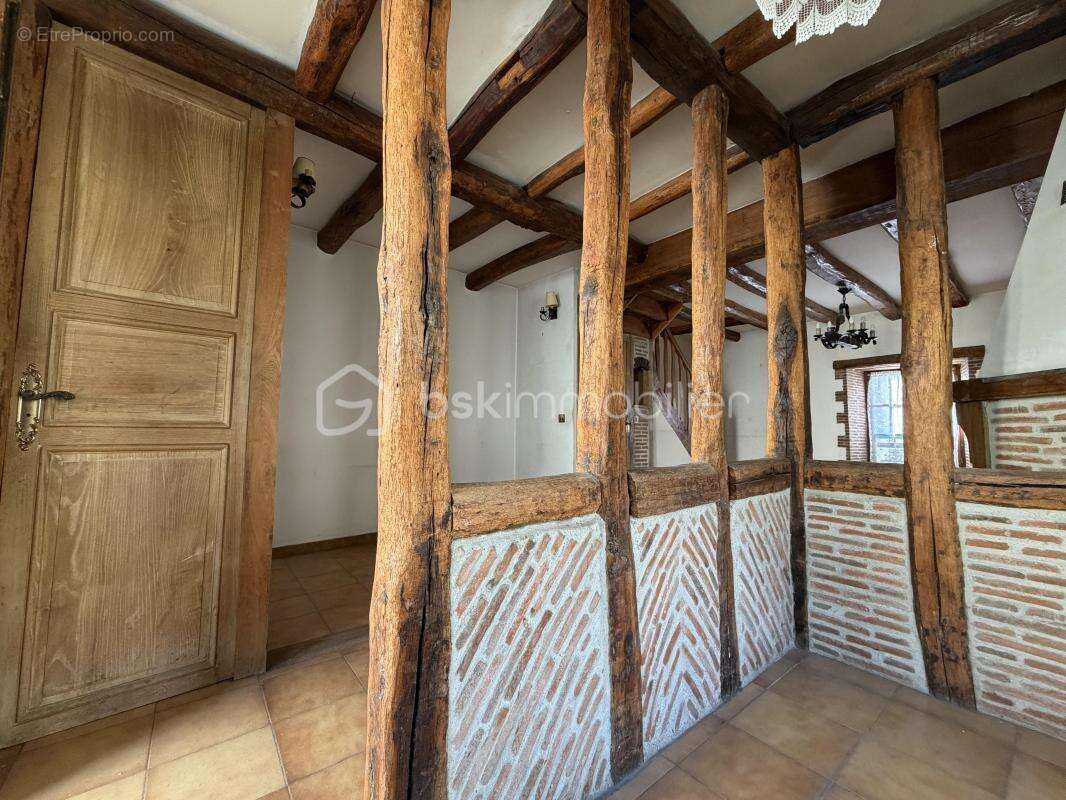 Maison à BALLAINVILLIERS