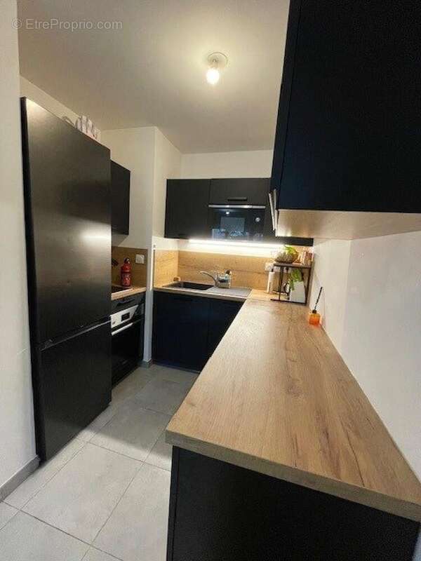 Photo 2 - Appartement à MARSEILLE-13E