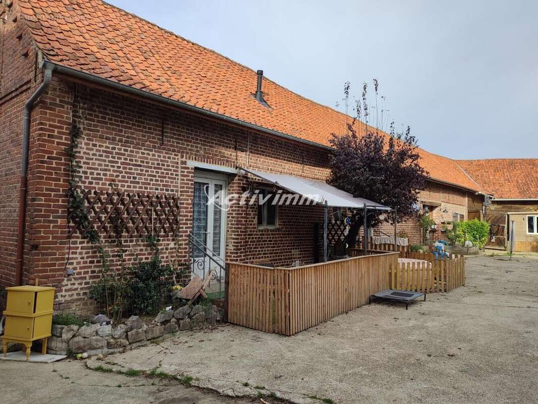 4195 (28) - Maison à HESDIN