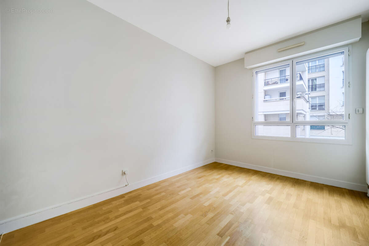 Appartement à ISSY-LES-MOULINEAUX