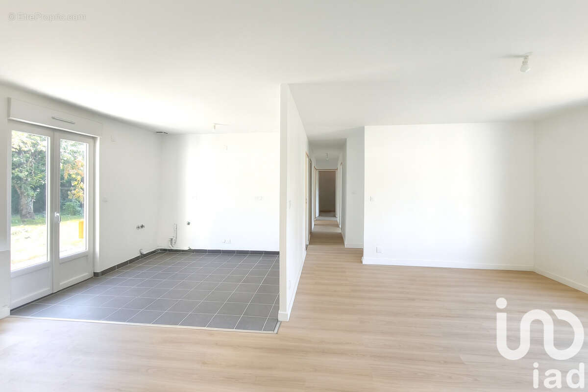 Photo 3 - Maison à BOURGOGNE