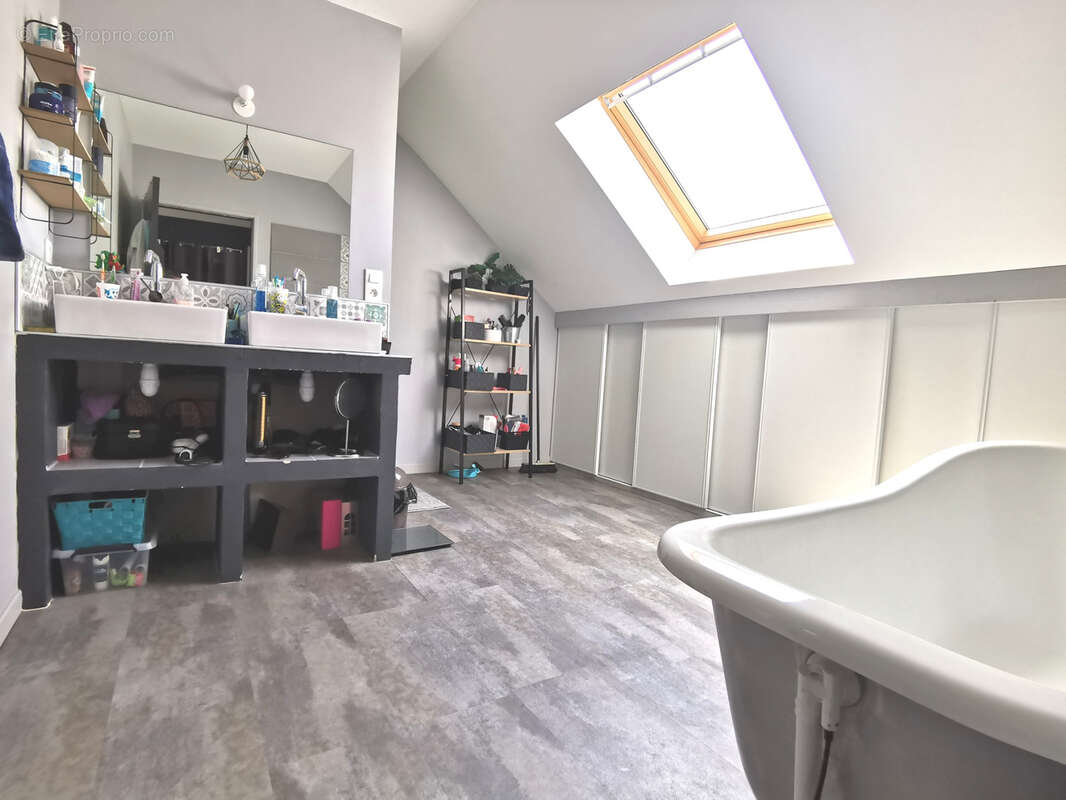 Maison à SAINT-GERMAIN-DES-FOSSES