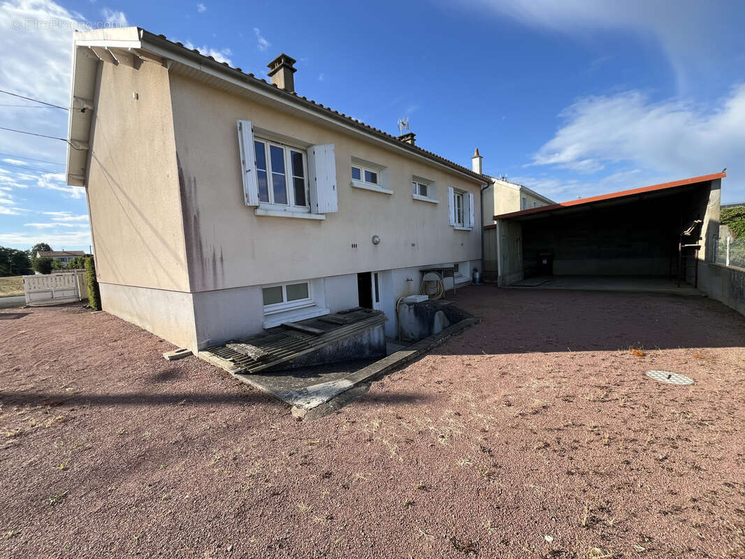 Maison à THOUARS