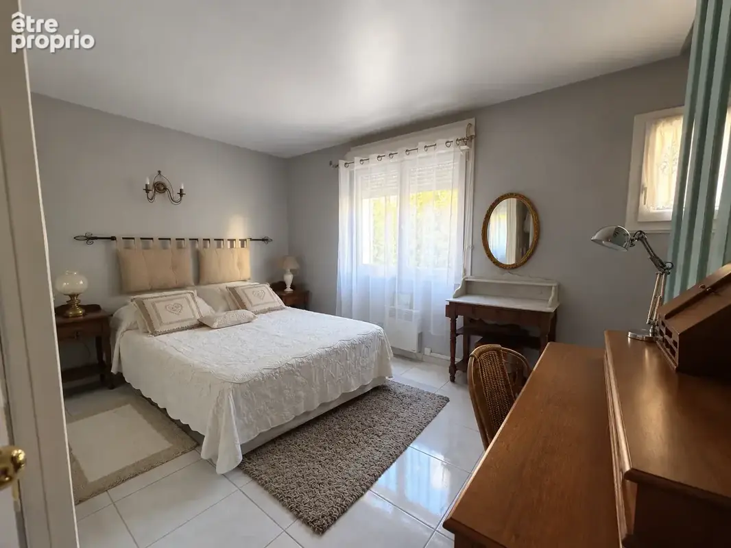 MARIGNANE , bas de villa, T3/T4, garage, jardin , terrasse - photo 6