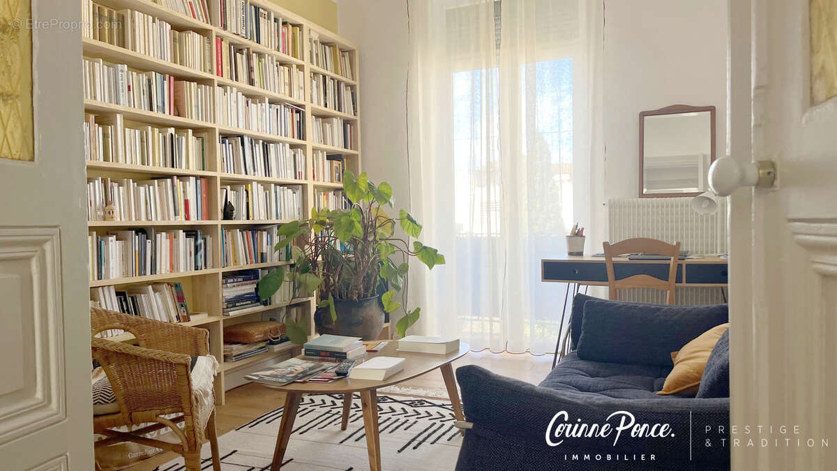 Appartement à NIMES