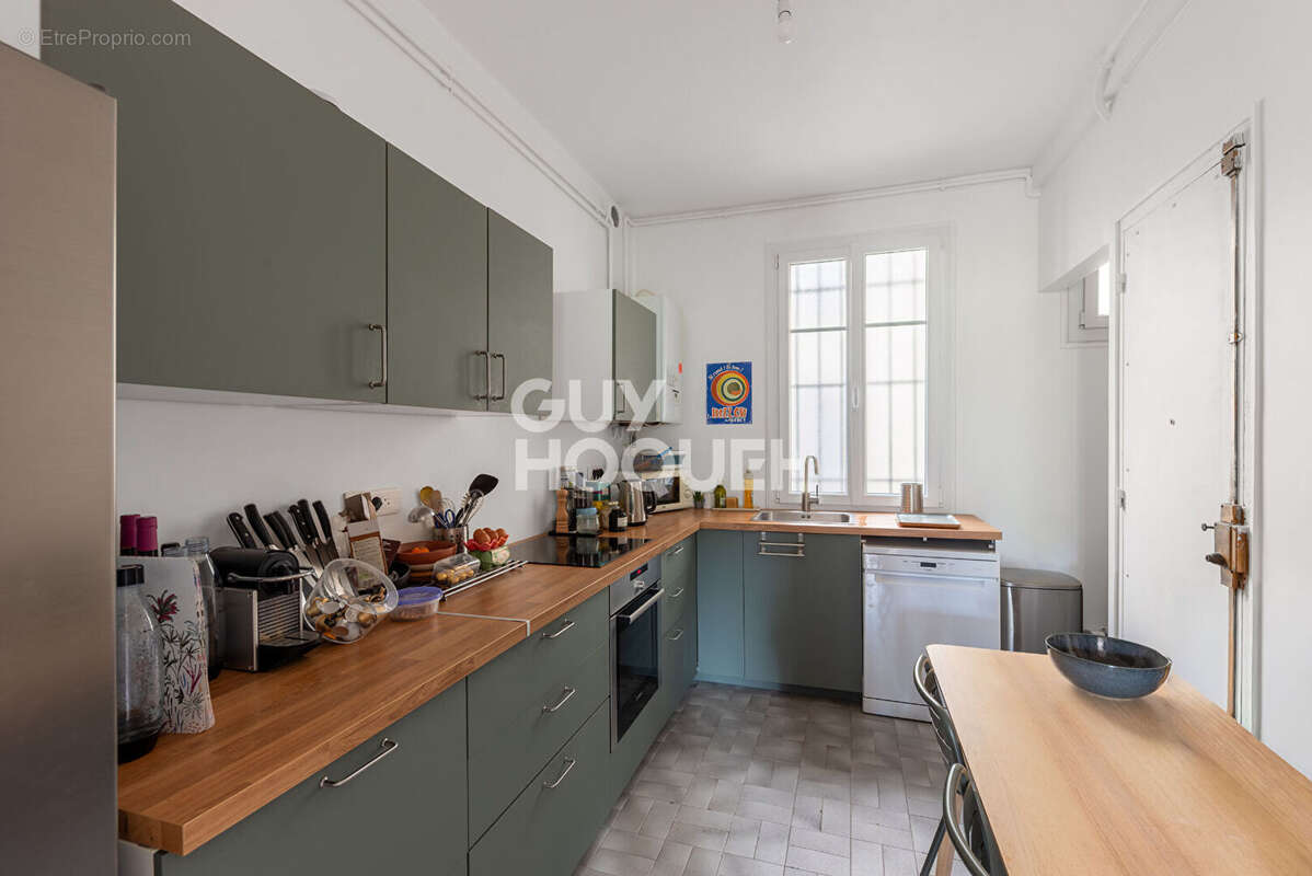 Appartement à PARIS-12E