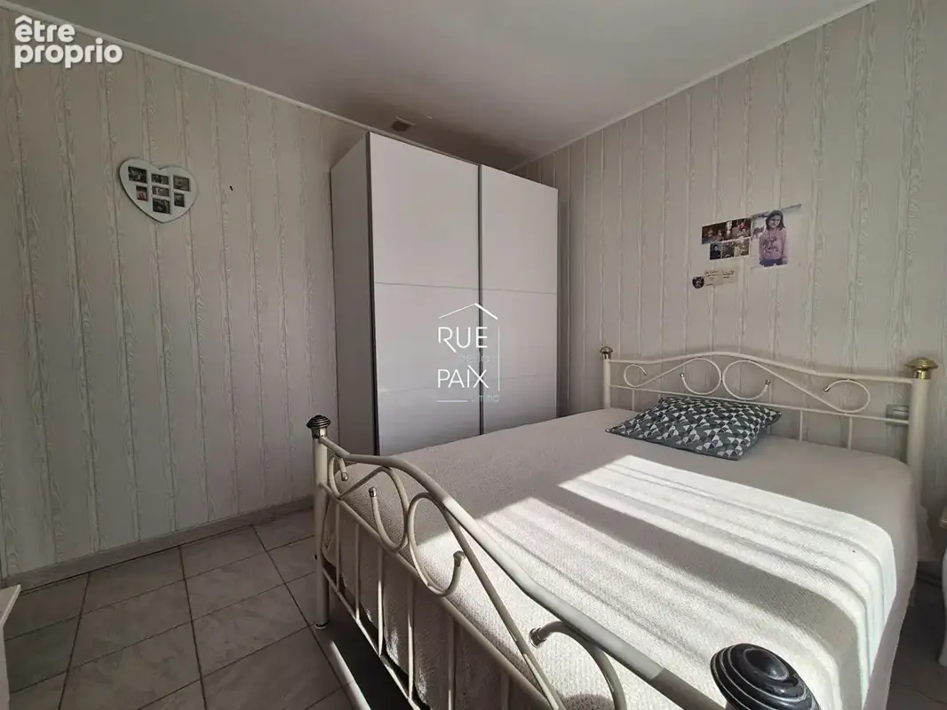 Maison Ceaux En Loudun 4 pièce(s) 99 m2 - photo 9