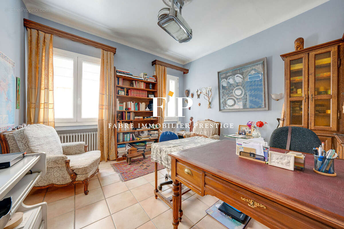 Maison à MARSEILLE-4E