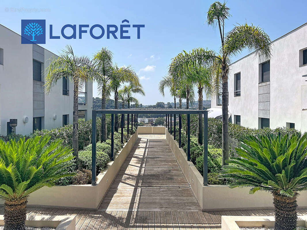 Appartement Cagnes Sur Mer 3 pièce(s) 61.57 m2 - photo 3