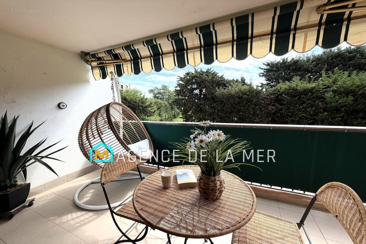 Appartement à MANDELIEU-LA-NAPOULE