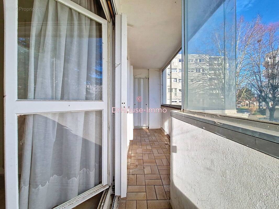 Appartement 88 m² à Plaisir  - photo 1