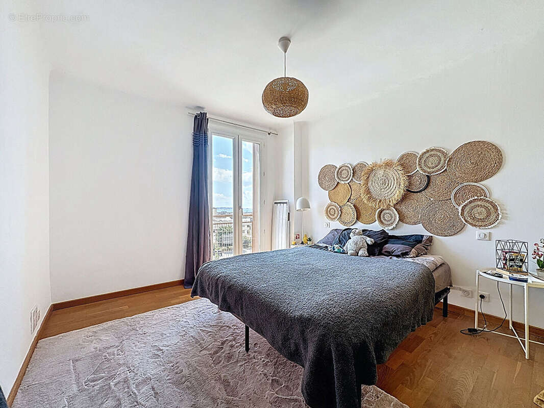 Appartement à MARSEILLE-14E