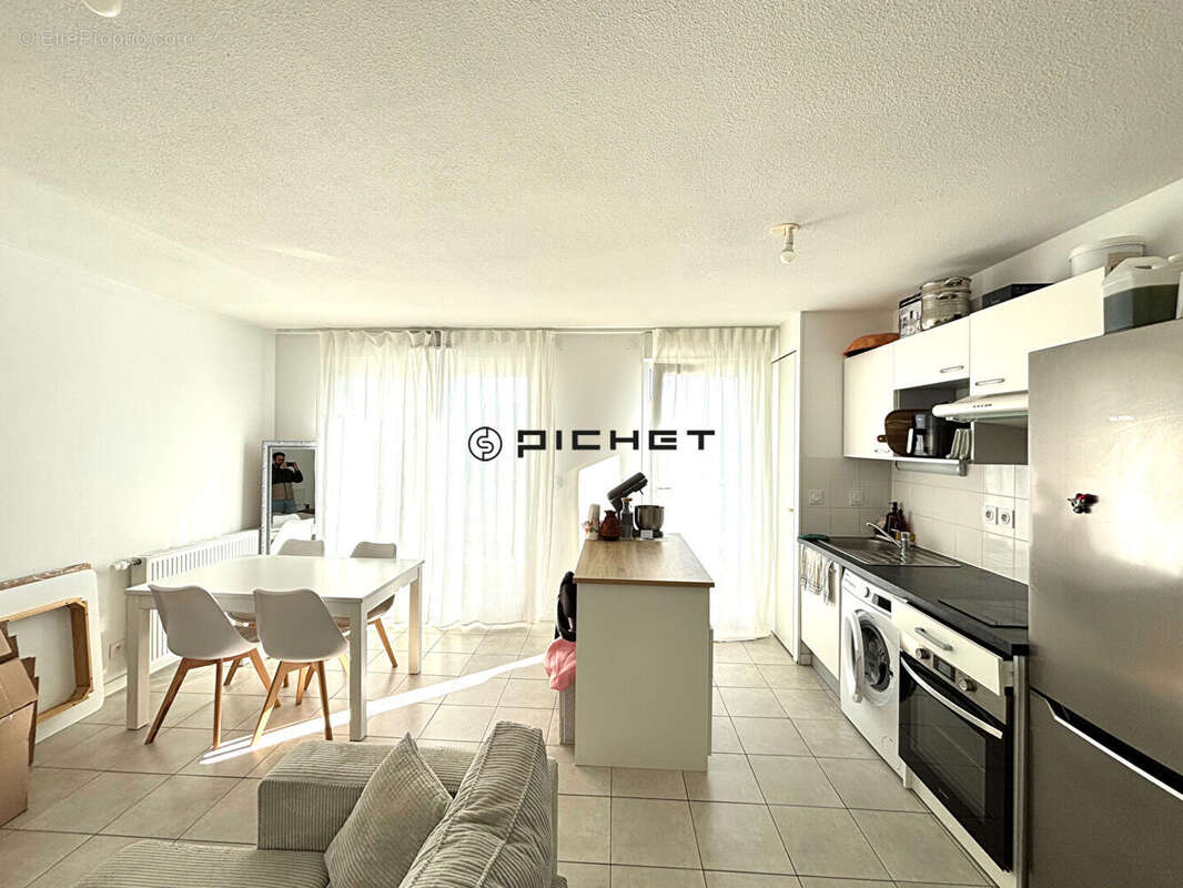 Appartement à THOUARE-SUR-LOIRE