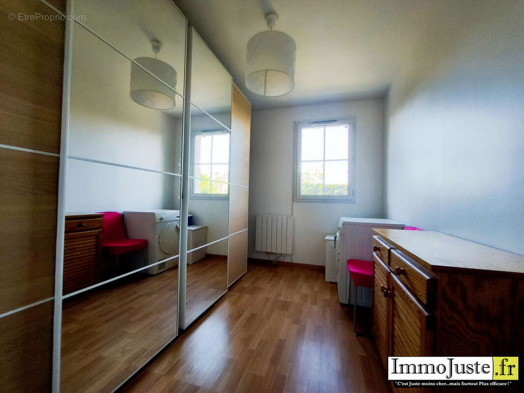 Appartement à LES ESSARTS-LE-ROI