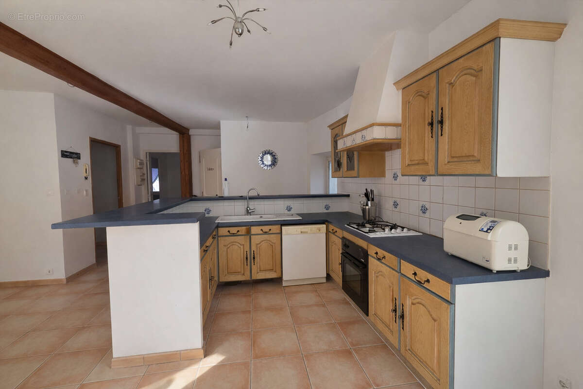 Appartement à SAINT-CHINIAN