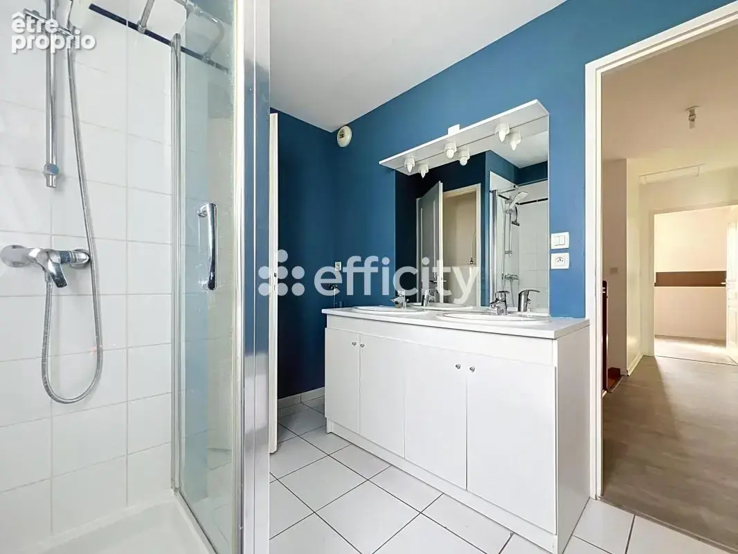 Maison 97 m² à Joue-Les-Tours  - photo 10