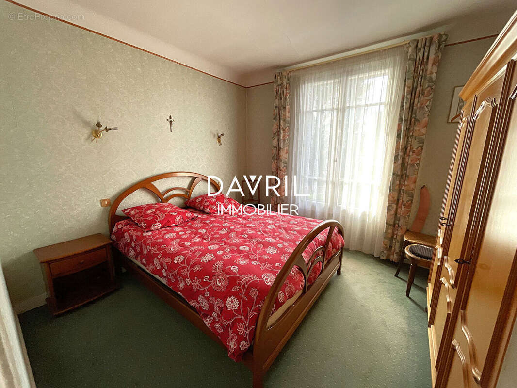 Maison à CONFLANS-SAINTE-HONORINE