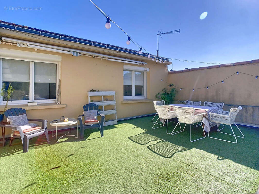 Appartement à MORTAGNE-SUR-SEVRE