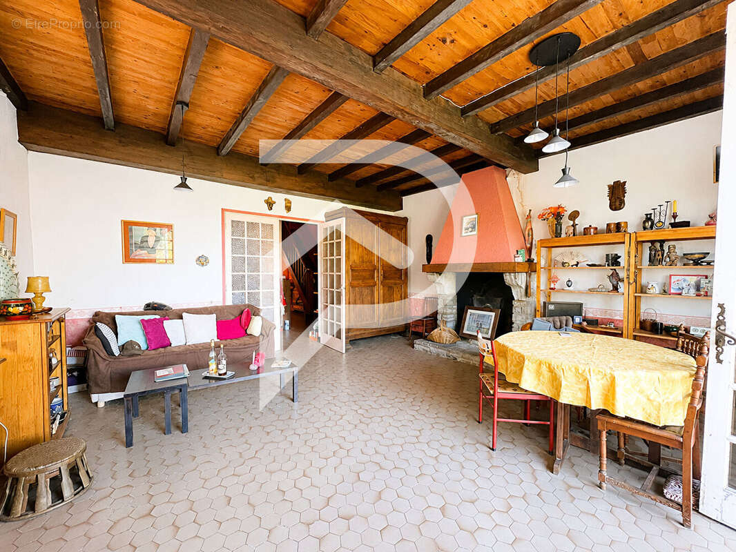 Maison à PEYREHORADE