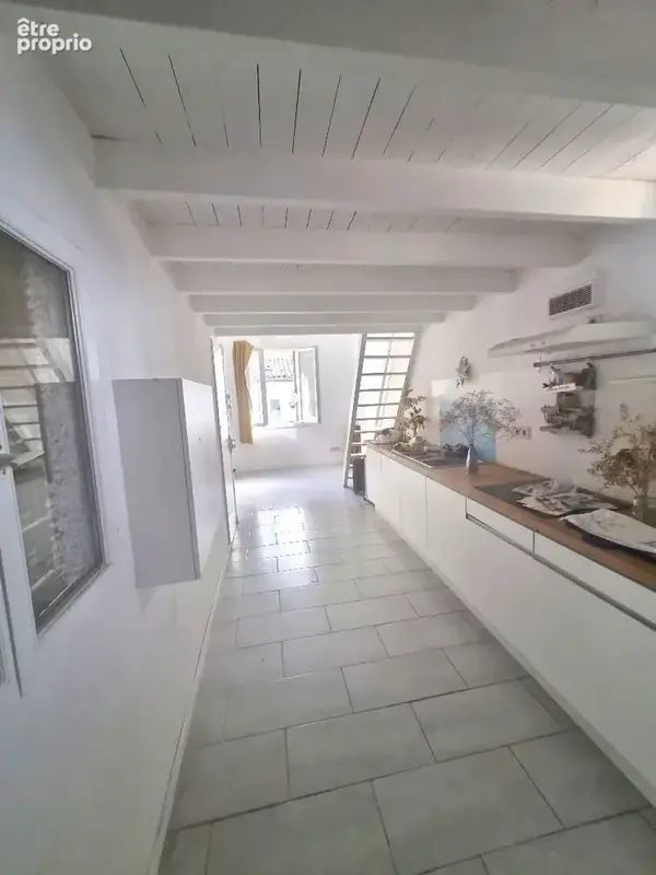 T2 Duplex 38m²  Place Carnot / Gare St Roch - photo 2