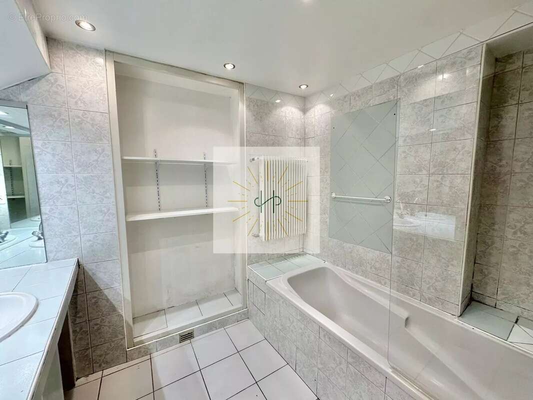 Appartement à MONTELIMAR