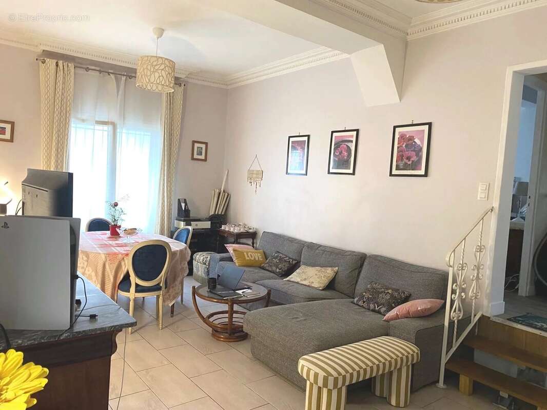 Appartement à LE PERREUX-SUR-MARNE