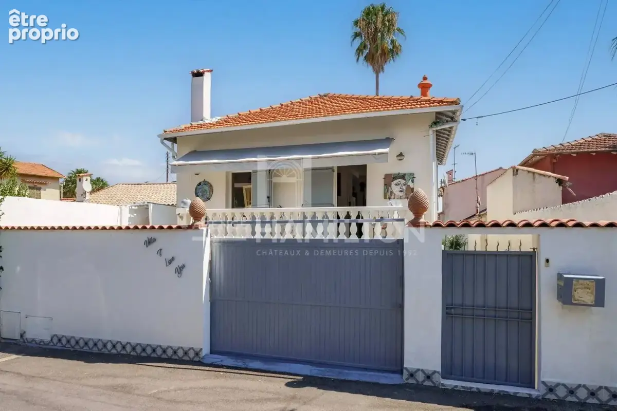 Maison à VALLAURIS