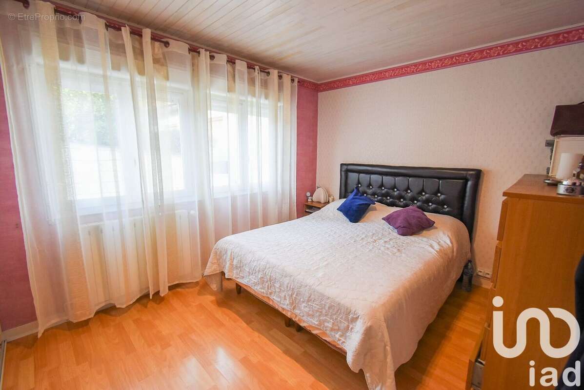 Photo 5 - Maison à COUBRON