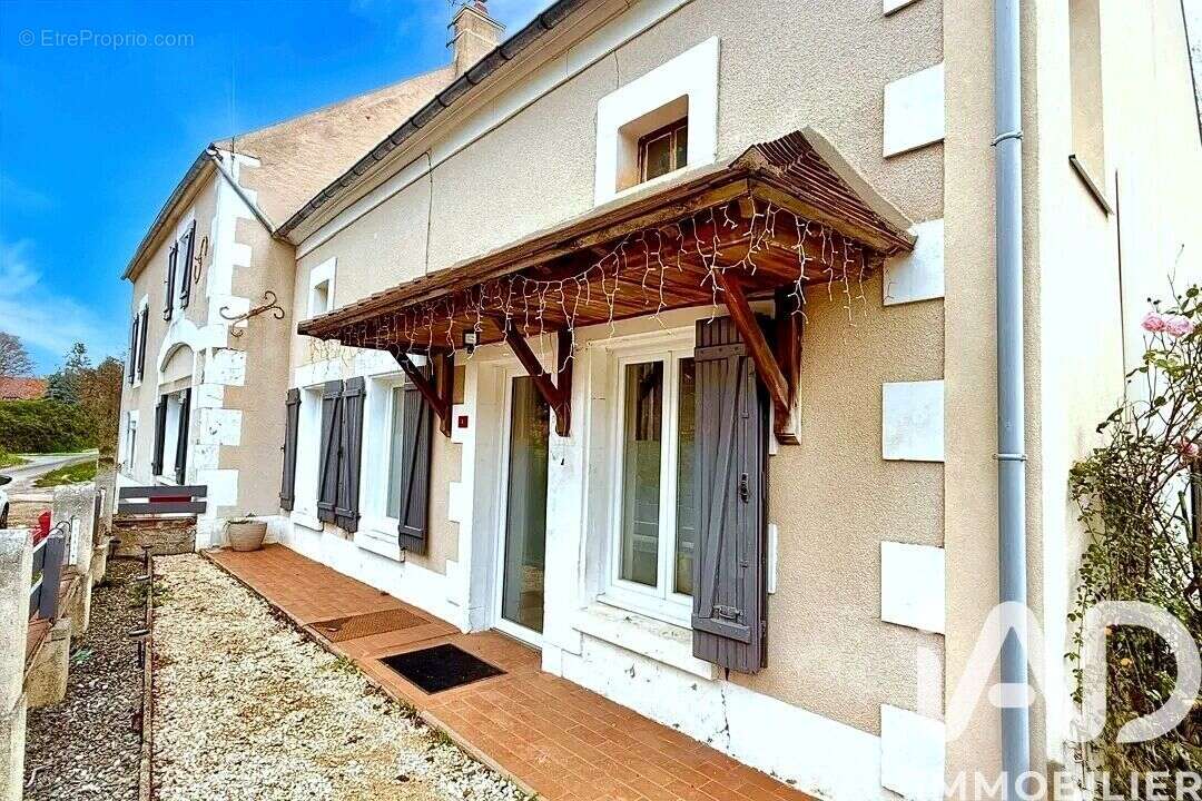 Photo 2 - Maison à LA CHAPELLE-SAINT-ANDRE