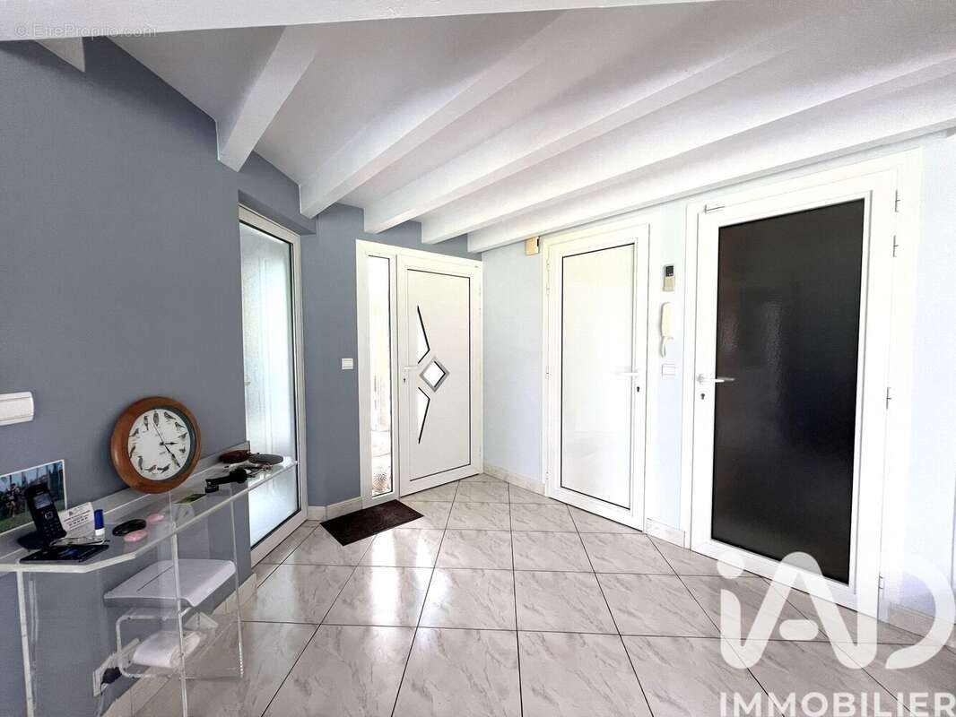 Photo 3 - Maison à BASCONS