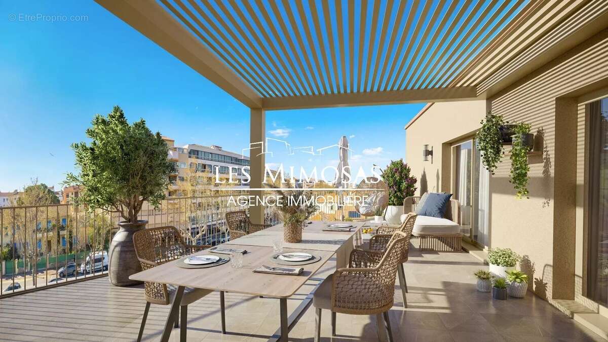 Appartement à FREJUS