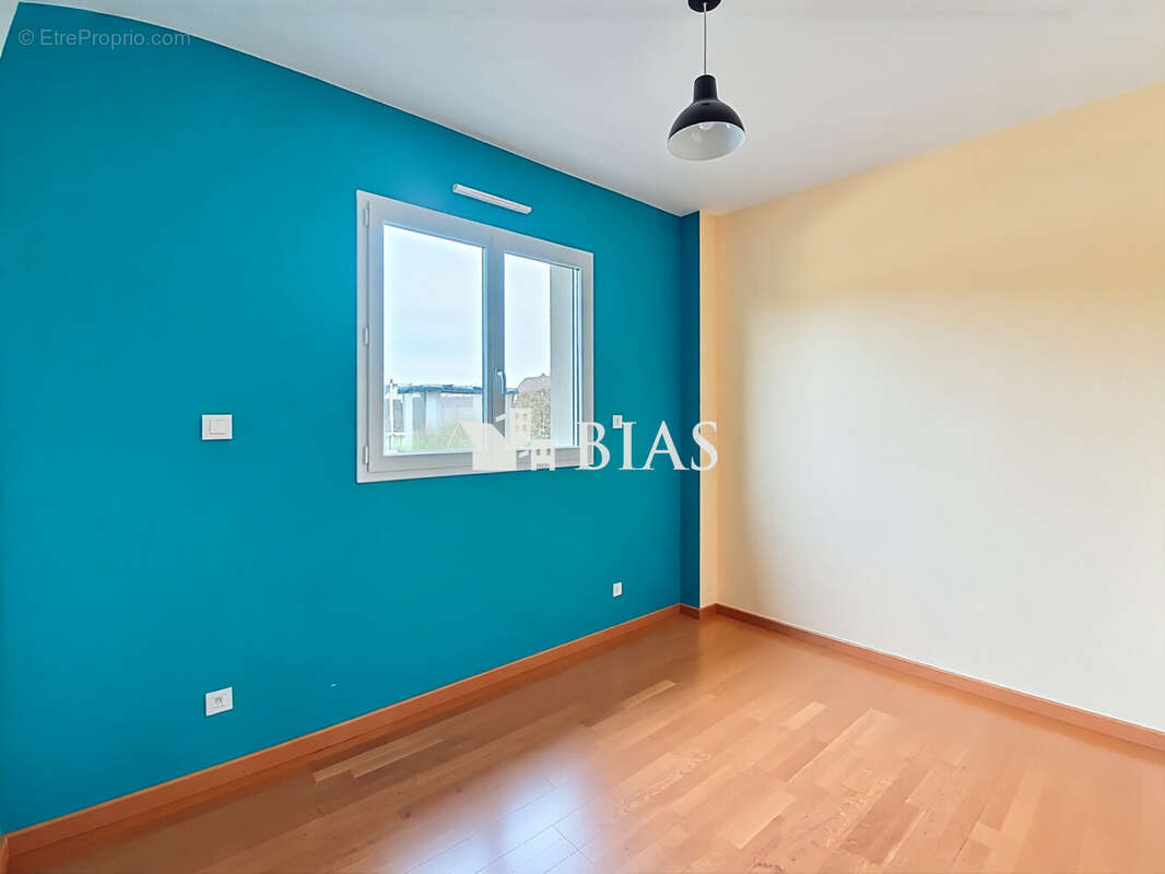 Maison à BOURG-ACHARD